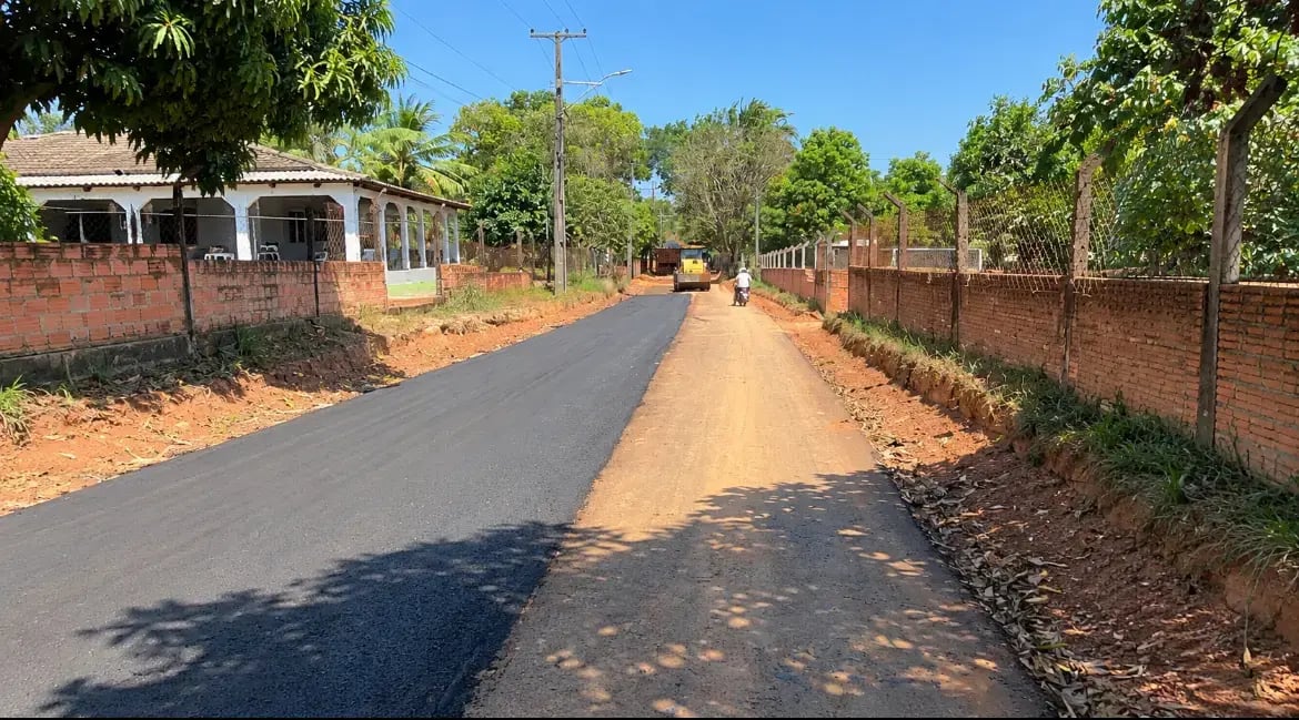Serviços de drenagem e asfaltamento são finalizados no bairro Nacional pela Prefeitura